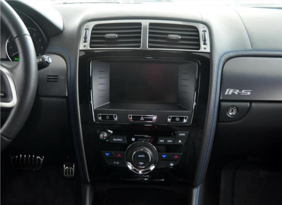 捷豹XK 2012款 XKR-S 5.0L 硬顶版 中控类   中控台