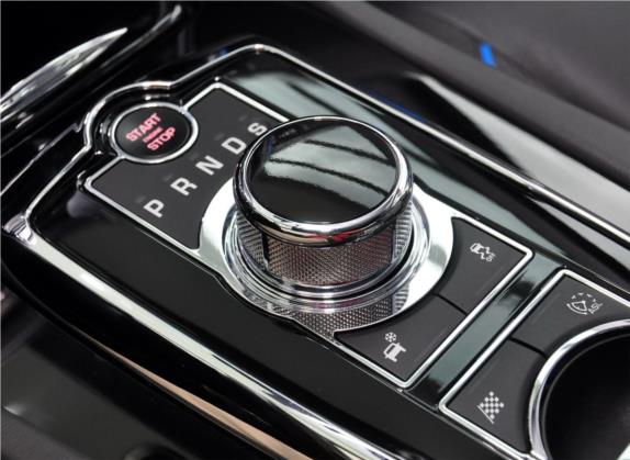 捷豹XK 2012款 XKR-S 5.0L 硬顶版 中控类   挡把