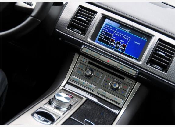 捷豹XF 2009款 XFR 5.0L V8机械增压版 中控类   中控台