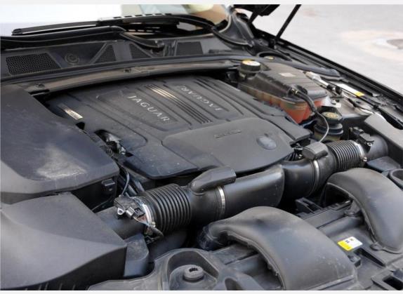 捷豹XF 2009款 XFR 5.0L V8机械增压版 其他细节类   发动机舱