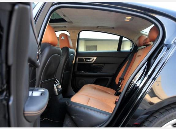 捷豹XF 2009款 XFR 5.0L V8机械增压版 车厢座椅   后排空间