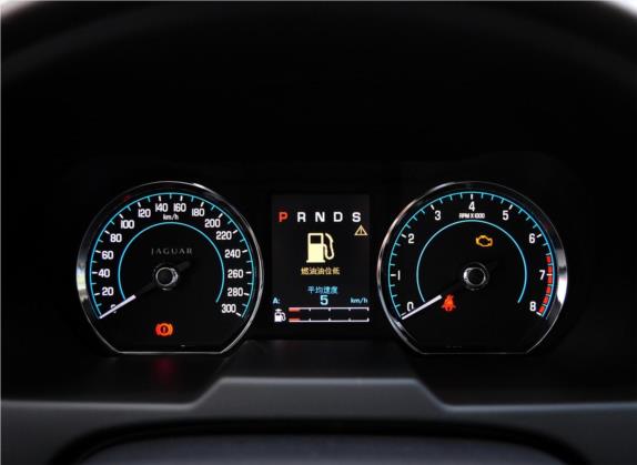 捷豹XF 2012款 XF 3.0L V6豪华版 中控类   仪表盘