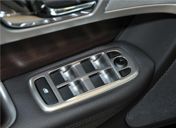 捷豹XF 2013款 XF 3.0 SC 风华版 车厢座椅   门窗控制