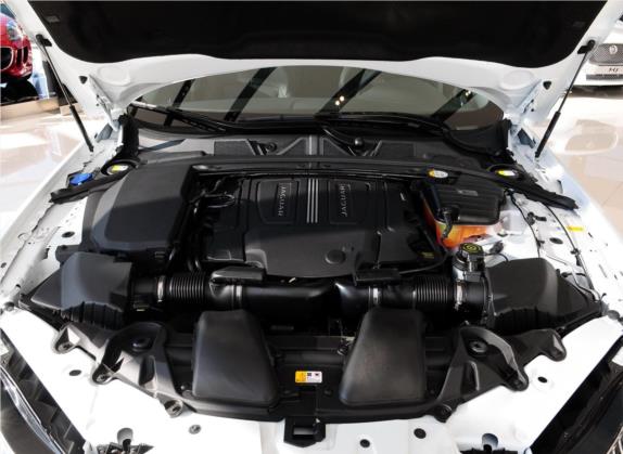 捷豹XF 2014款 XF 3.0 SC Sport Club限量版 其他细节类   发动机舱