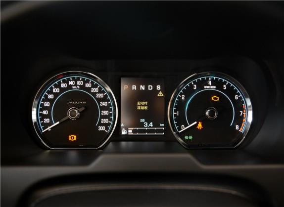 捷豹XF 2015款 XF 2.0T Sportbrake 风华版 中控类   仪表盘