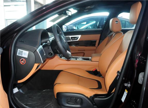 捷豹XF 2015款 XF 2.0T 奢华版 车厢座椅   前排空间