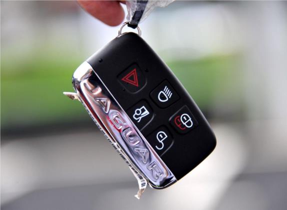 捷豹XF 2015款 XF 3.0 SC R-Sport 豪华版 其他细节类   钥匙