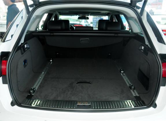 捷豹XF 2015款 XF 2.0T Sportbrake 豪华版 车厢座椅   后备厢