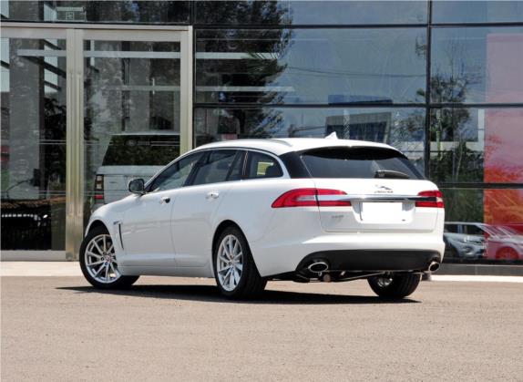 捷豹XF 2015款 XF 2.0T Sportbrake 豪华版 外观   斜后