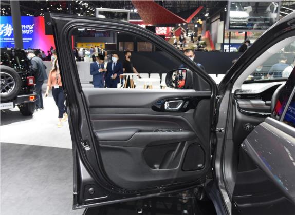 指南者 2021款 220T 自动四驱高性能旗舰版 车厢座椅   前门板