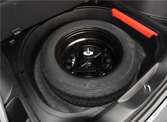 自由光 2016款 2.0L 优越版 其他细节类   备胎