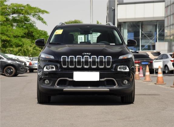 自由光 2017款 2.0L 优越版 外观   正前
