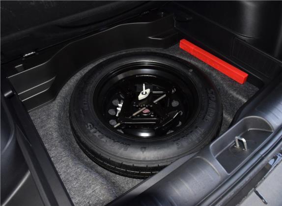 自由光 2019款 2.0T 两驱越享版 国VI 其他细节类   备胎
