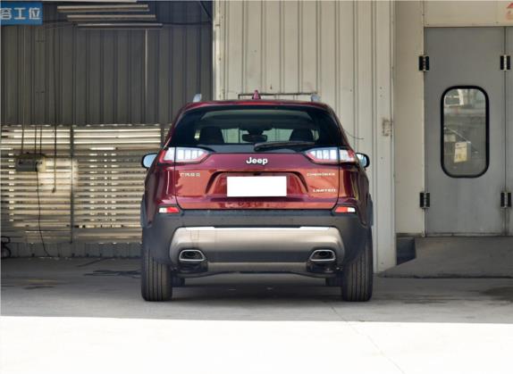 自由光 2019款 2.0T 两驱越享版 国VI 外观   正后