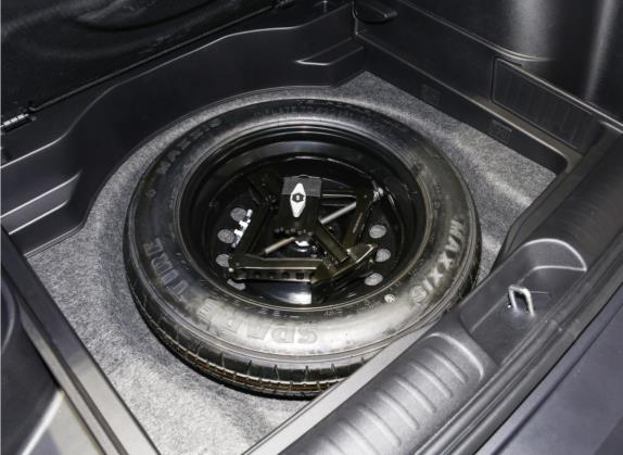 自由光 2020款  2.0L 两驱安全升级版 其他细节类   备胎