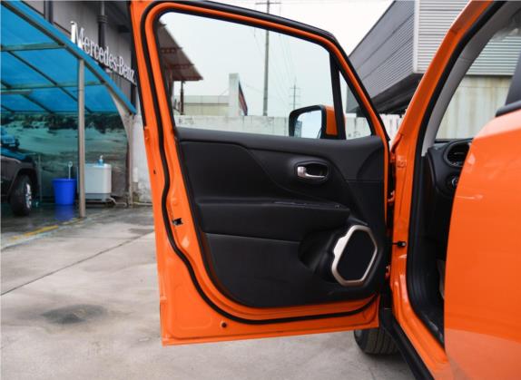 自由侠 2016款 1.4T 手动动能版 车厢座椅   前门板