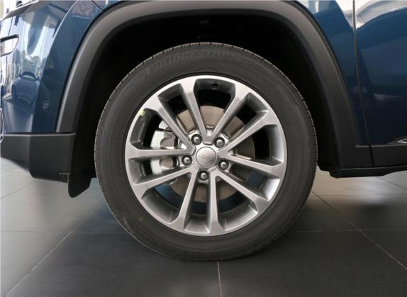 大指挥官 2018款 2.0T 两驱进享版 国V 其他细节类   前轮