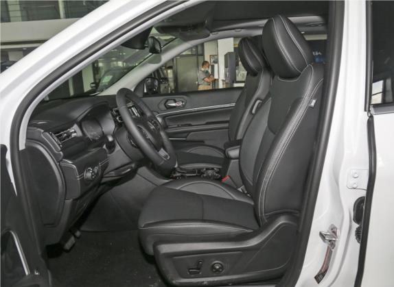 大指挥官PHEV 2020款 2.0T 插电混动精英版+自动驾驶智慧包 车厢座椅   前排空间