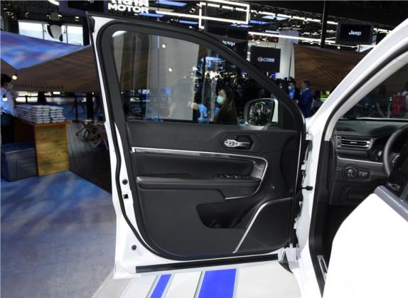 大指挥官PHEV 2022款 2.0T 插电混动版 车厢座椅   前门板
