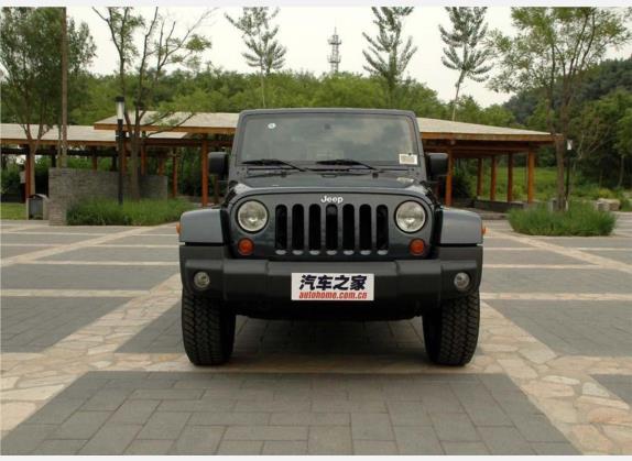 牧马人 2008款 3.8L Sahara 两门版 外观   正前