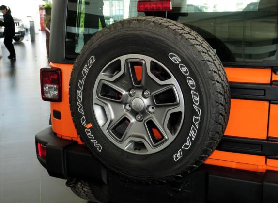 牧马人 2013款 3.6L Rubicon 两门版 其他细节类   备胎