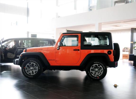 牧马人 2013款 3.6L Rubicon 两门版 外观   正侧