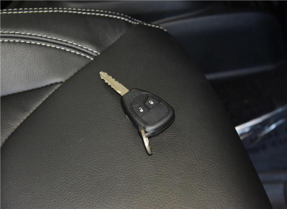 牧马人 2015款 3.6L Rubicon 两门舒享版 其他细节类   钥匙