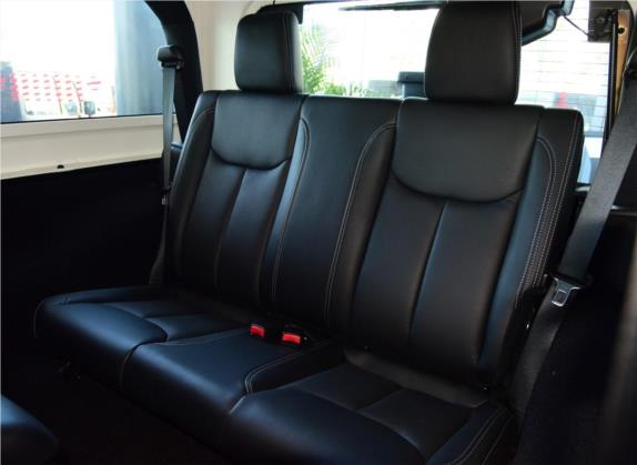 牧马人 2015款 3.6L Rubicon 两门舒享版 车厢座椅   后排空间