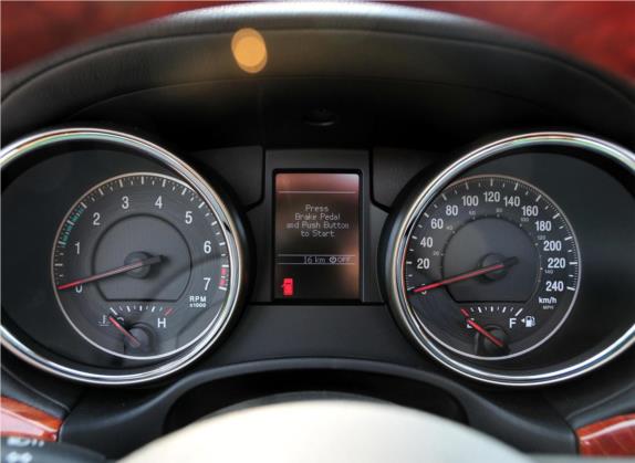 大切诺基(进口) 2011款 3.6L 旗舰版 中控类   仪表盘