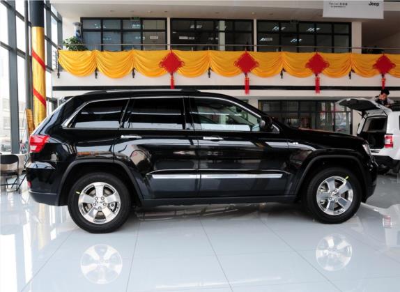 大切诺基(进口) 2012款 3.6L 旗舰导航版 外观   正侧