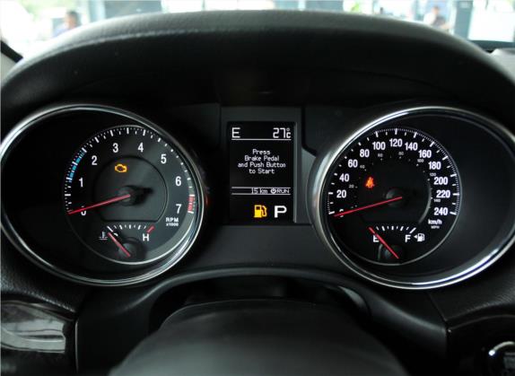 大切诺基(进口) 2012款 3.6L 梦十珍藏版 中控类   仪表盘