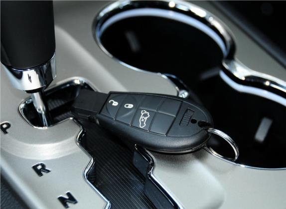 大切诺基(进口) 2013款 3.6L 旗舰尊崇版 其他细节类   钥匙