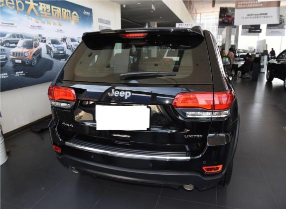 大切诺基(进口) 2017款 3.0L 舒享导航版 外观   正后