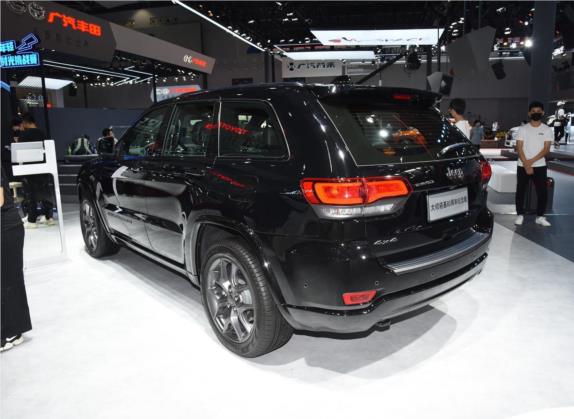大切诺基(进口) 2021款 3.0L 80周年纪念版 外观   斜后