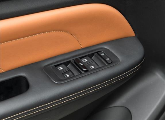 观境 2019款 1.6L 手动舒享型 车厢座椅   门窗控制