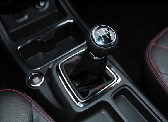 华晨金杯750 2016款 1.5L e动型 中控类   挡把