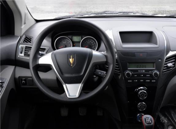 智尚S30 2015款 1.5L 手动舒适型 中控类   驾驶位