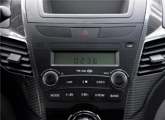 智尚S30 2015款 1.5L 手动舒适型 中控类   中控台