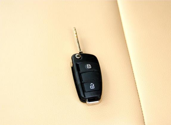 瑞风M5 2012款 2.0T 汽油手动商务版 其他细节类   钥匙