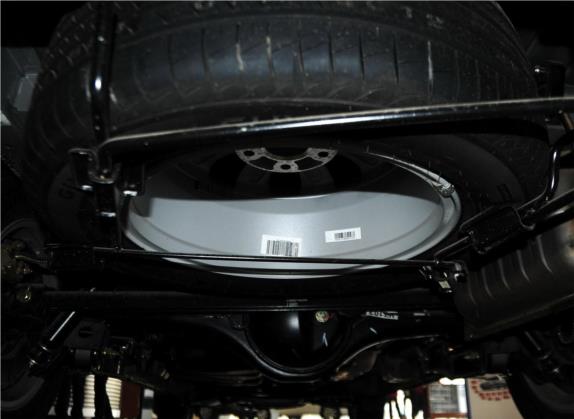 瑞风M5 2013款 2.0T 汽油自动商务版 其他细节类   备胎