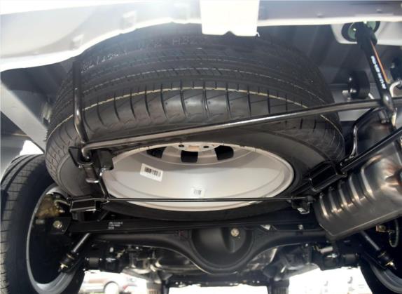 瑞风M5 2016款 2.0T 汽油自动商务版 其他细节类   备胎