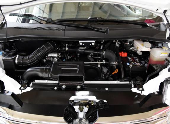 瑞风M5 2016款 2.0T 汽油自动公务版 其他细节类   发动机舱
