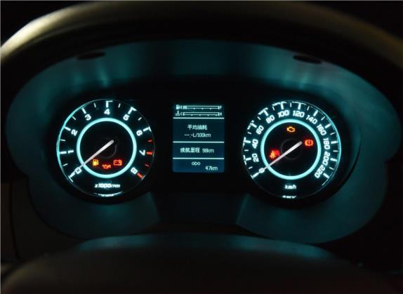 瑞风M5 2017款 2.0T 汽油手动公务版 中控类   仪表盘