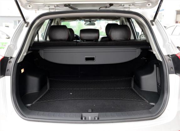 瑞风S5 2014款 2.0T 手动新锐版 车厢座椅   后备厢