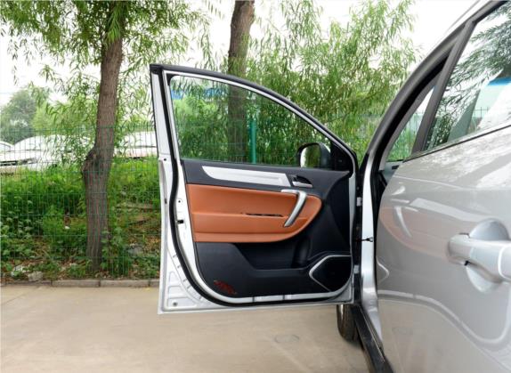 瑞风S5 2014款 2.0T 手动新锐版 车厢座椅   前门板