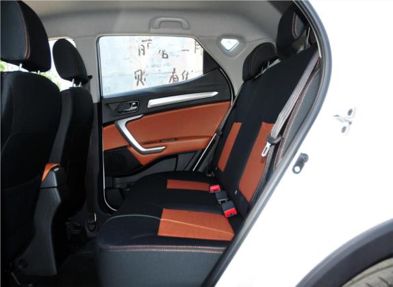 瑞风S3 2014款 1.5L 手动豪华型 车厢座椅   后排空间