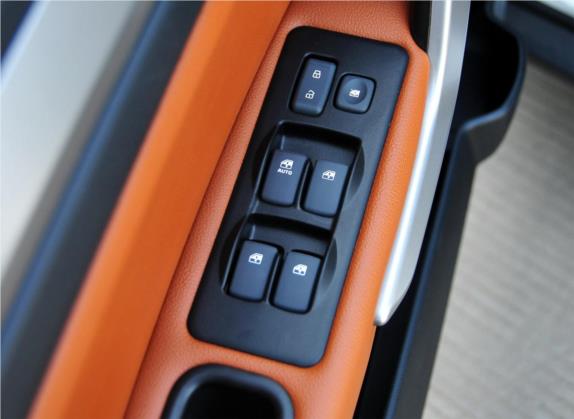 瑞风S3 2014款 1.5L 手动豪华型 车厢座椅   门窗控制
