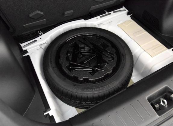 瑞风S3 2015款 1.5L 手动豪华智能尊享版 其他细节类   备胎