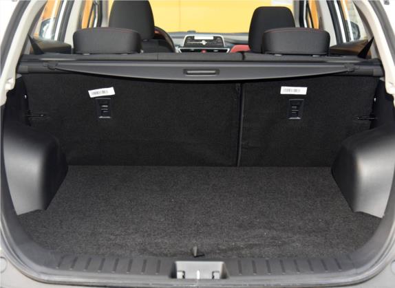 瑞风S3 2017款 1.5L 手动豪华型 车厢座椅   后备厢