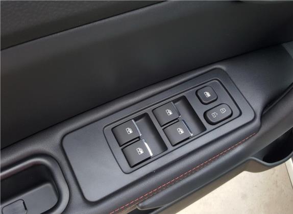 瑞风S3 2017款 1.6L 手动智能互联型 车厢座椅   门窗控制